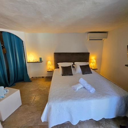 Villa Petra Bianca Suite & Chambre A 10Mn A Pied Du Port De Bonifacio Боніфачо Екстер'єр фото