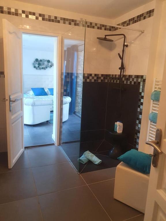 Villa Petra Bianca Suite & Chambre A 10Mn A Pied Du Port De Bonifacio Боніфачо Екстер'єр фото