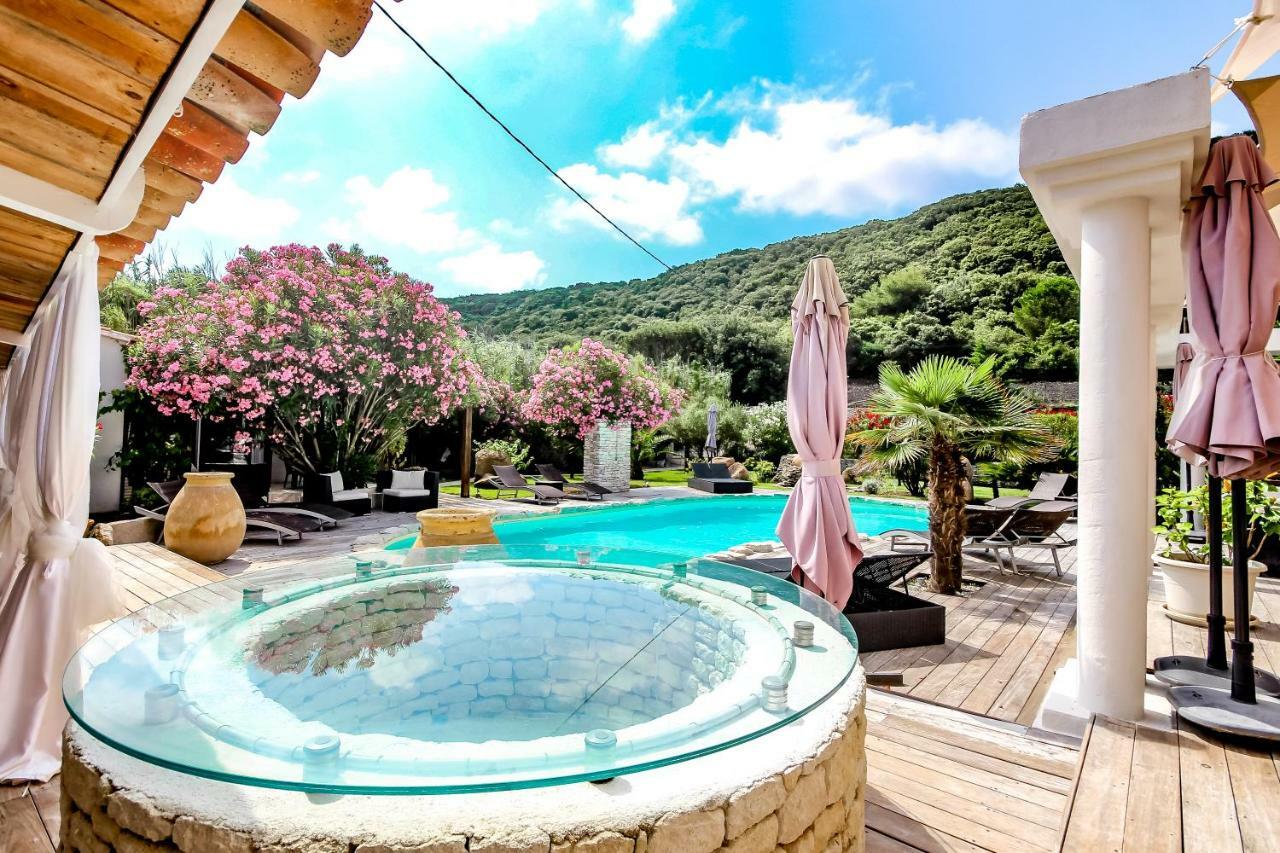 Villa Petra Bianca Suite & Chambre A 10Mn A Pied Du Port De Bonifacio Боніфачо Екстер'єр фото